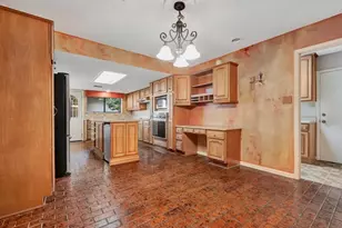 1006 Champions Dr, Lufkin, TX 75901 - Photo 18