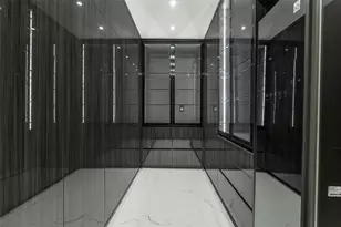 49 Briar Hollow Ln, Houston, TX 77027 - Photo 32