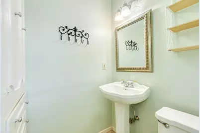 120 Palm Lane, Lake Jackson, TX 77566 - Photo 22