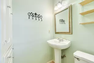 120 Palm Ln, Lake Jackson, TX 77566 - Photo 22