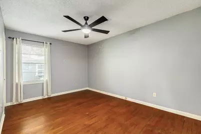 120 Palm Lane, Lake Jackson, TX 77566 - Photo 20
