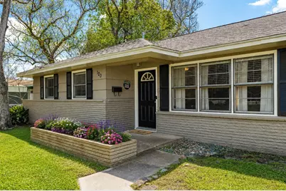 120 Palm Lane, Lake Jackson, TX 77566 - Photo 1