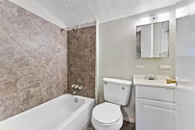 1231 23rd Street N, Texas City, TX 77590 - Photo 8