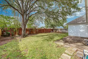 910 Presley Way, Sugar Land, TX 77479 - Photo 6