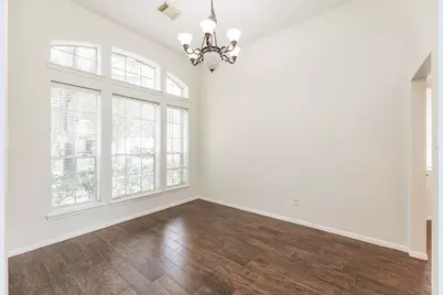 910 Presley Way, Sugar Land, TX 77479 - Photo 8