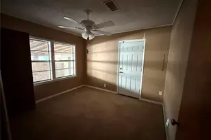 904 11th St, Texas City, TX 77590 - Photo 12