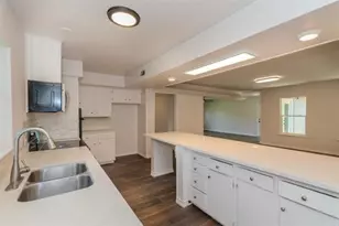3825 Buckingham Row, Beaumont, TX 77706 - Photo 10