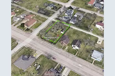 220 N Avenue B, Freeport, TX 77541 - Photo 2