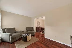 306 W Castle Harbour Dr, Friendswood, TX 77546 - Photo 6