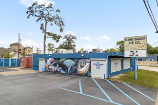 548 Westcross St, Houston, TX 77018 - Photo 46