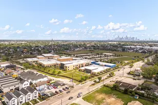 548 Westcross St, Houston, TX 77018 - Photo 40