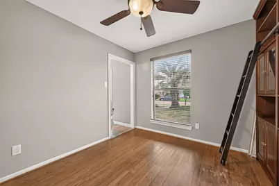 11730 Dorrance Lane, Meadows Place, TX 77477 - Photo 16