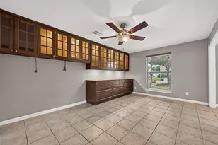 11730 Dorrance Ln, Meadows Place, TX 77477 - Photo 10