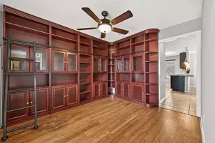 11730 Dorrance Ln, Meadows Place, TX 77477 - Photo 14