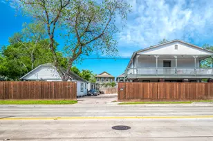 1603 Airline Dr, Houston, TX 77009 - Photo 1