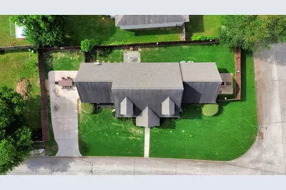 1603 Dove Run, Brookshire, TX 77423 - Photo 2