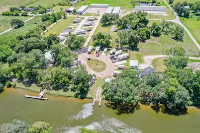234 County Road 285, Sargent, TX 77414 - Photo 8