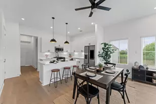 3008 Jensen Springs Ln, Houston, TX 77026 - Photo 10