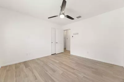 10106 Inwood Drive, Houston, TX 77042 - Photo 26