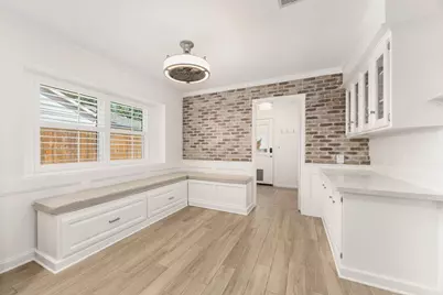 10106 Inwood Drive, Houston, TX 77042 - Photo 8