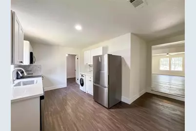 1003 W Hart Avenue, Pasadena, TX 77506 - Photo 10