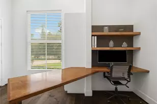 19 W Palmer Point, The Woodlands, TX 77381 - Photo 18