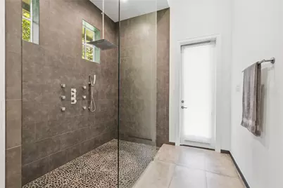 19 W Palmer Point, The Woodlands, TX 77381 - Photo 24