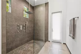 19 W Palmer Point, The Woodlands, TX 77381 - Photo 24
