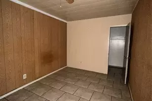 708 J, Galveston, TX 77550 - Photo 4