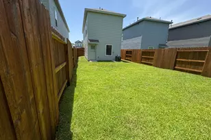 945 Pertuso Ln, Huffman, TX 77336 - Photo 16
