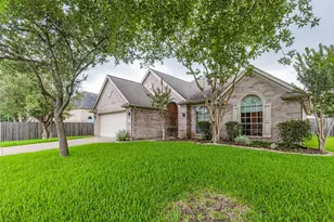 6811 Shelby Oaks Dr, Richmond, TX 77407 - Photo 2