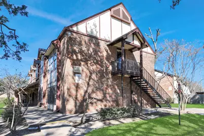 10358 Hammerly Boulevard #18, Houston, TX 77043 - Photo 46