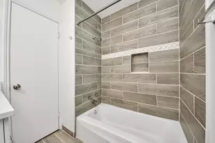 10358 Hammerly Blvd, Houston, TX 77043 - Photo 24