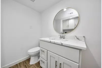 10358 Hammerly Boulevard #18, Houston, TX 77043 - Photo 10