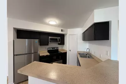 7200 W T C Jester Boulevard #2504, Houston, TX 77088 - Photo 2