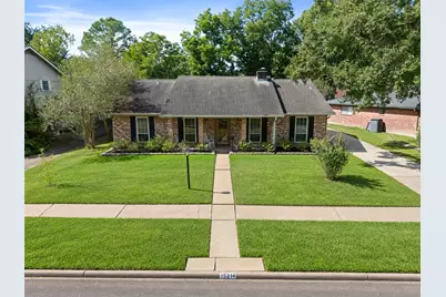 15214 Saint Cloud Drive, Houston, TX 77062 - Photo 38