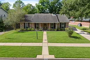 15214 St Cloud Dr, Houston, TX 77062 - Photo 38