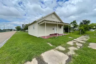 501 14th St, Port Arthur, TX 77640 - Photo 2