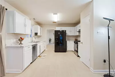12126 Meadow Place Drive, Houston, TX 77071 - Photo 16