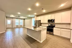 8319 Divot Trce, Fulshear, TX 77441 - Photo 12