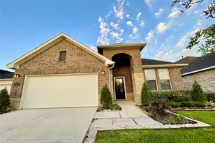 8319 Divot Trce, Fulshear, TX 77441 - Photo 1