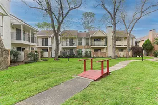 2800 Jeanetta St, Houston, TX 77063 - Photo 2