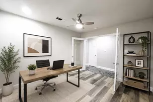 9750 Hillis St, Houston, TX 77078 - Photo 2
