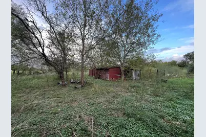 506 Rogers Street, Wallis, TX 77485 - Photo 6