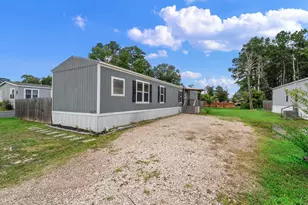 16279 Crockett Martin Ests Dr, Conroe, TX 77306 - Photo 2