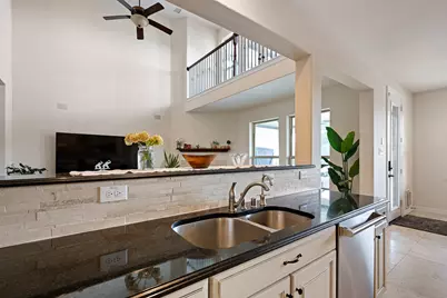 4627 Miramar Drive, League City, TX 77573 - Photo 12