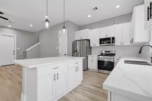 2022 Wavell St, Houston, TX 77088 - Photo 10
