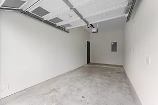 6904 Covington Dr, Houston, TX 77091 - Photo 4