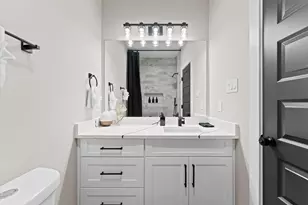 6904 Covington Dr, Houston, TX 77091 - Photo 26