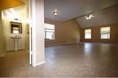 19926 Bettencourt Lane, Houston, TX 77073 - Photo 4